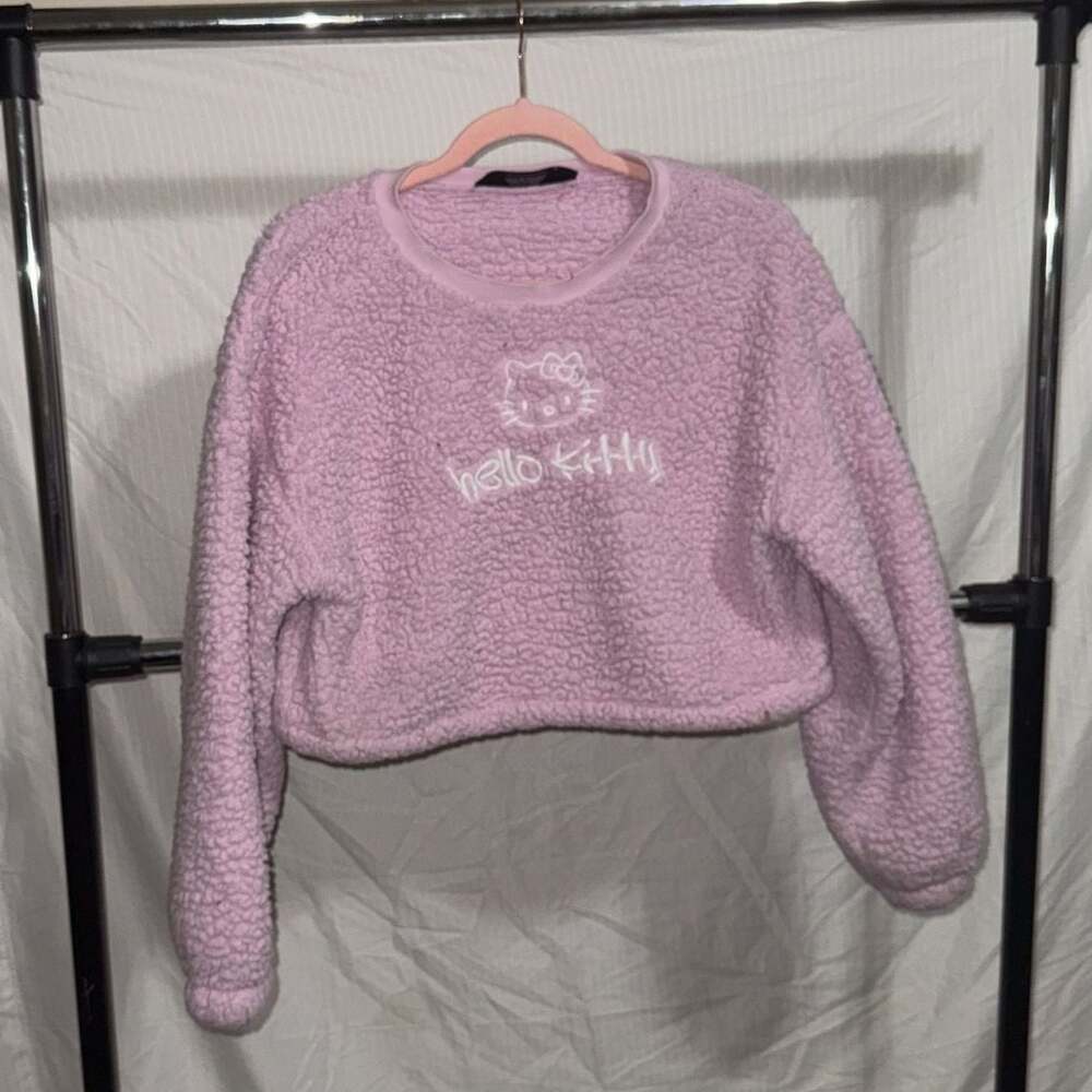 Forever 21 x Hello Kitty Pink Faux Shearling Cropped Pullover
